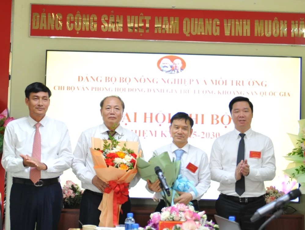 ứng dụng công nghệ thông trong  phê duyệt trữ lượng khoáng sản